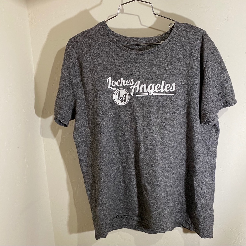 Short sleeve shirt
